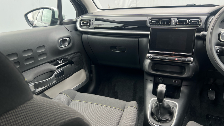 Citroen C3 1.2 PureTech Plus 5dr Petrol Hatchback